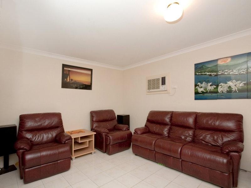 8 Salween Place, Beechboro WA 6063