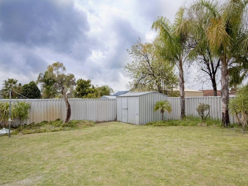 8 Salween Place, Beechboro WA 6063