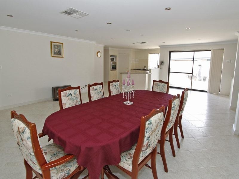 3 Wintergreene Drive, Beechboro WA 6063
