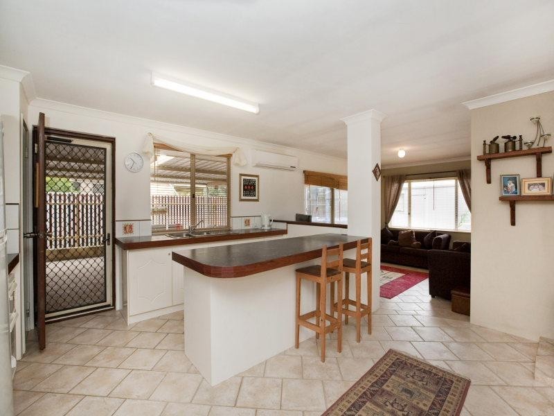 9 Creswick Cross, Kiara WA 6054