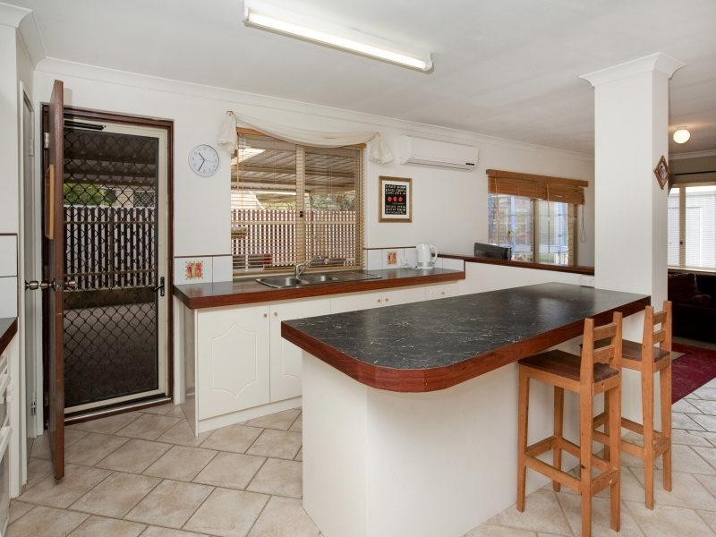 9 Creswick Cross, Kiara WA 6054