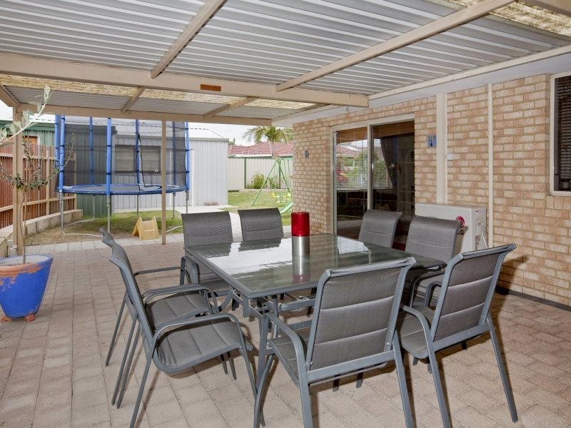 9 Creswick Cross, Kiara WA 6054
