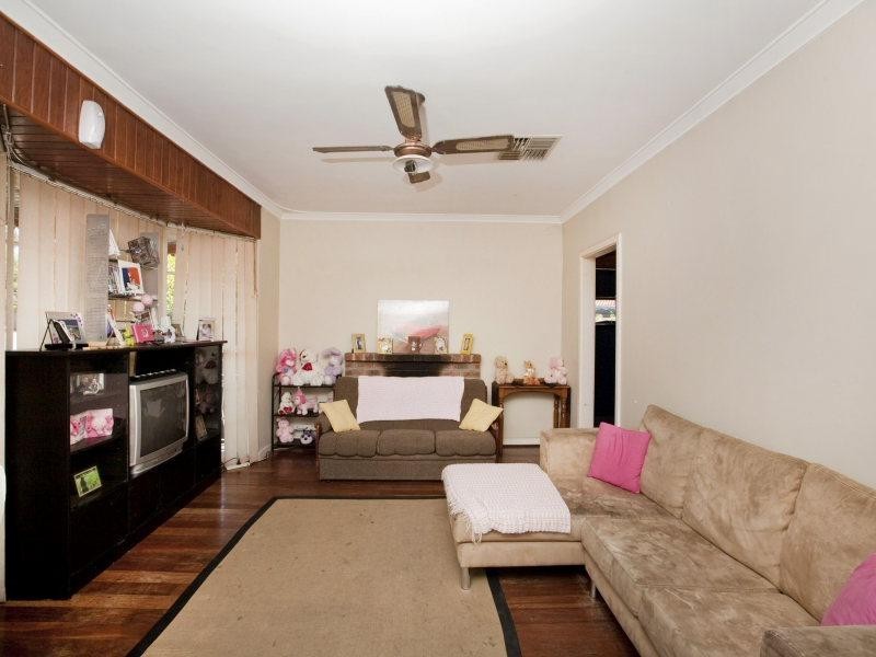 63 Wycombe Road, High Wycombe WA 6057