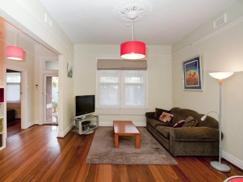 2/161 Seventh Avenue, Inglewood WA 6052