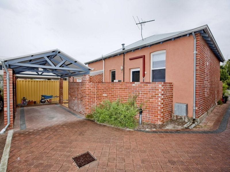 2/161 Seventh Avenue, Inglewood WA 6052