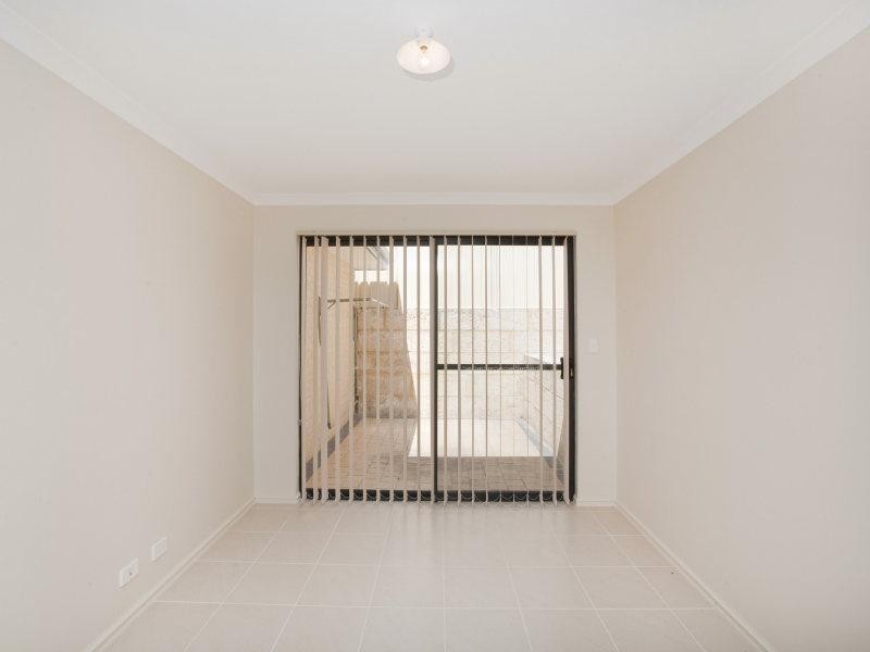 1/67 Leake Street, Bayswater WA 6053