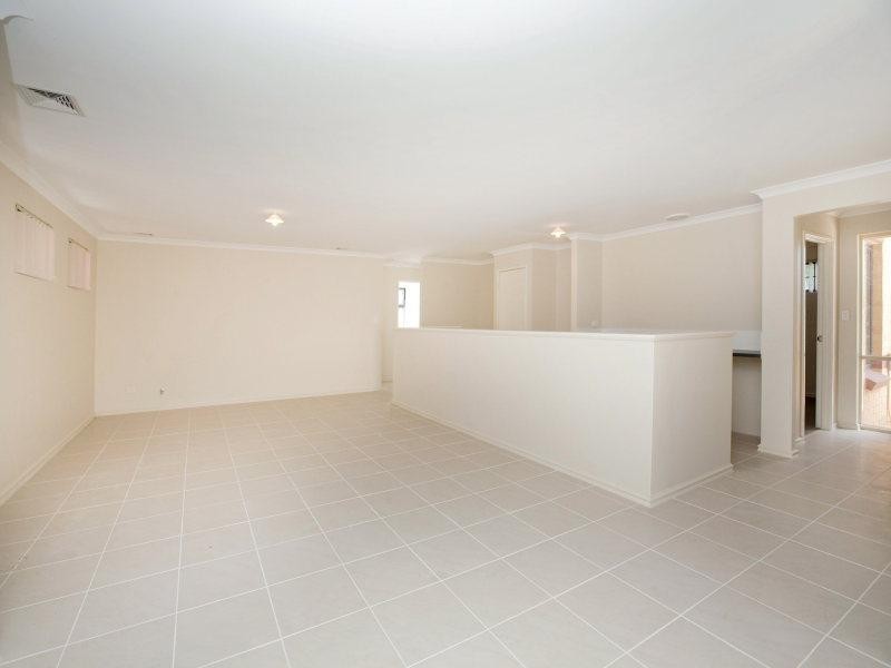1/67 Leake Street, Bayswater WA 6053