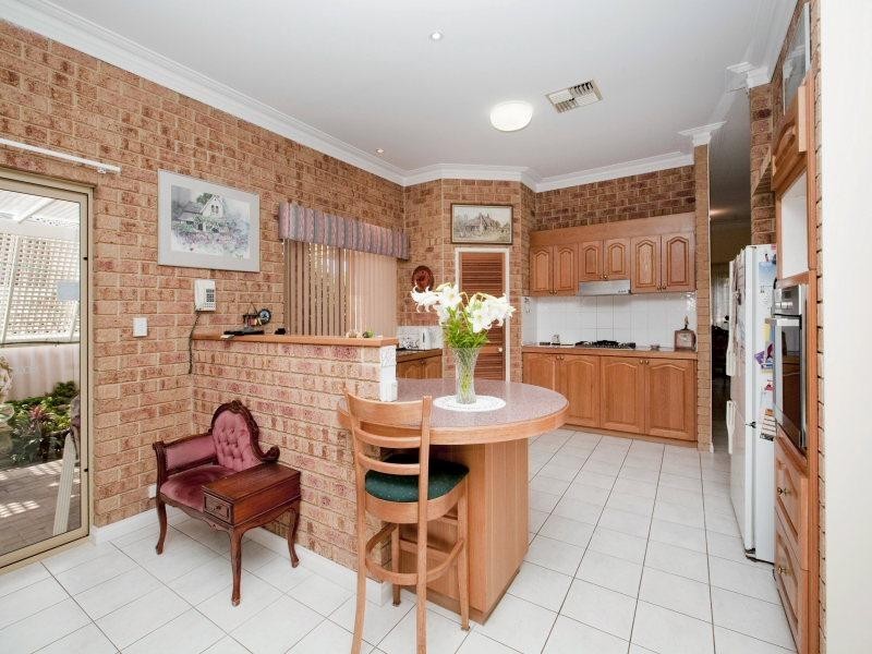 84 Glanton Way, Dianella WA 6059