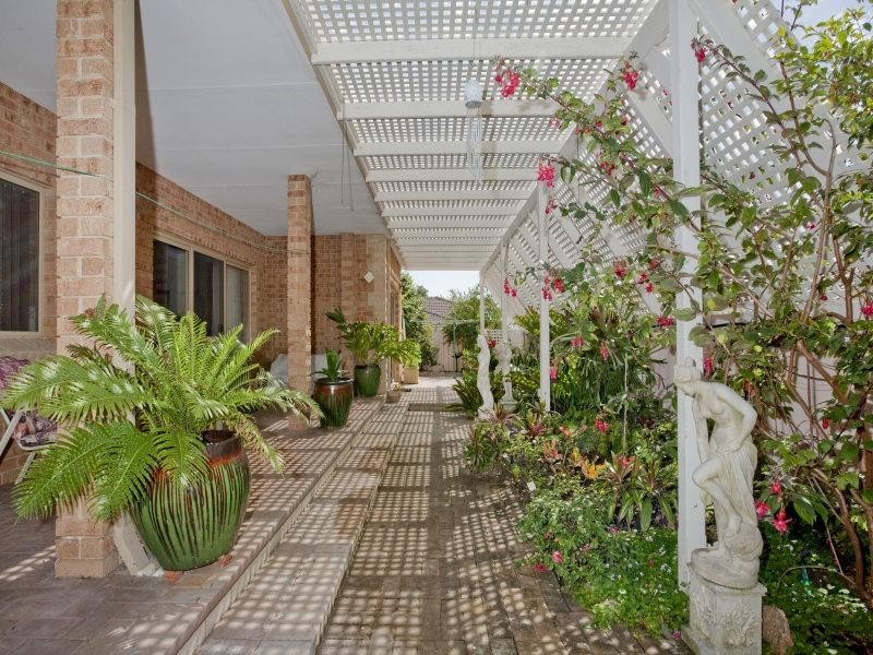 84 Glanton Way, Dianella WA 6059