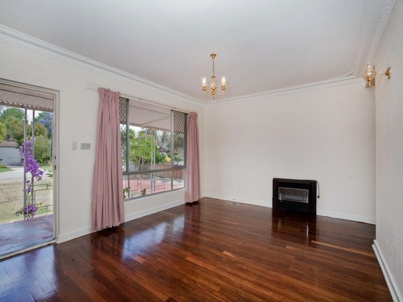 54 Golding Street, Dianella WA 6059