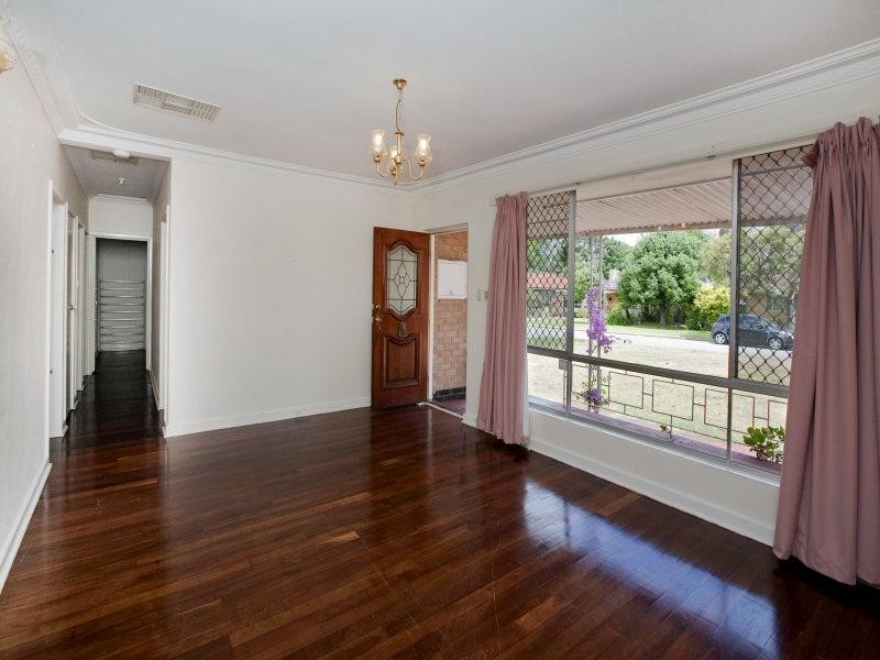 54 Golding Street, Dianella WA 6059