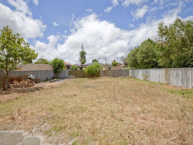 54 Golding Street, Dianella WA 6059