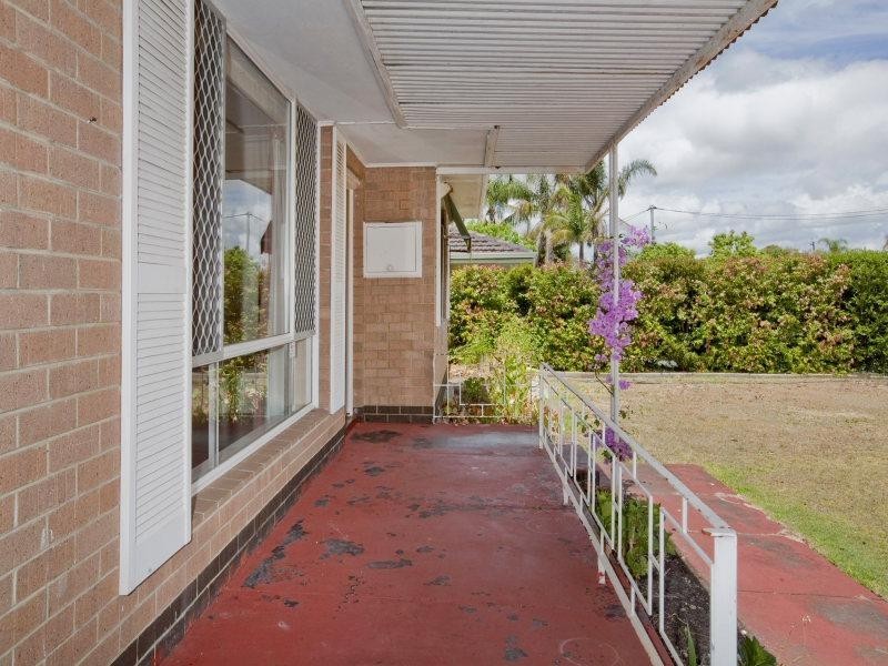 54 Golding Street, Dianella WA 6059