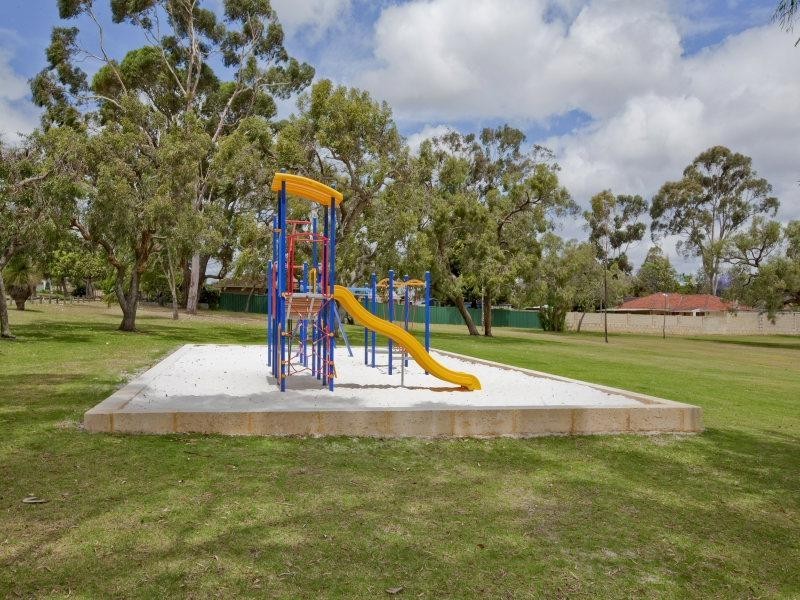 54 Golding Street, Dianella WA 6059