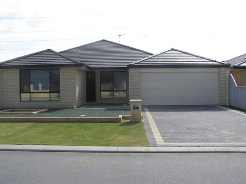 16 Driftwood Way, Beechboro WA 6063