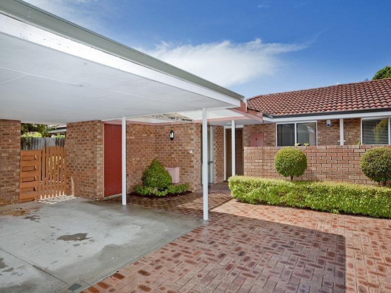 2/88 Woodrow Avenue, Yokine WA 6060