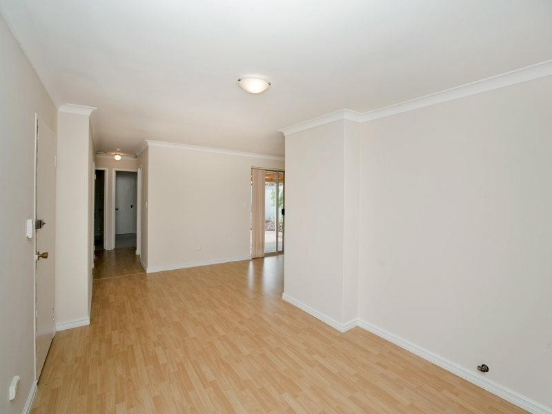 2/88 Woodrow Avenue, Yokine WA 6060