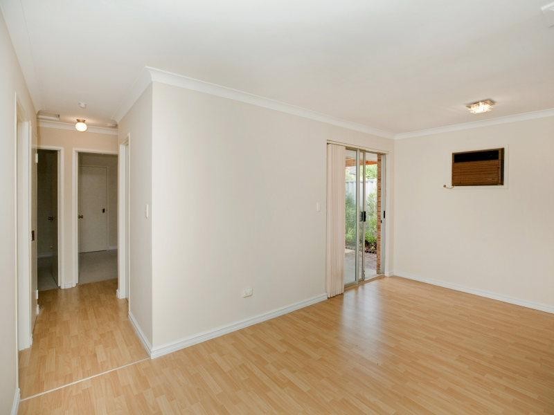 2/88 Woodrow Avenue, Yokine WA 6060