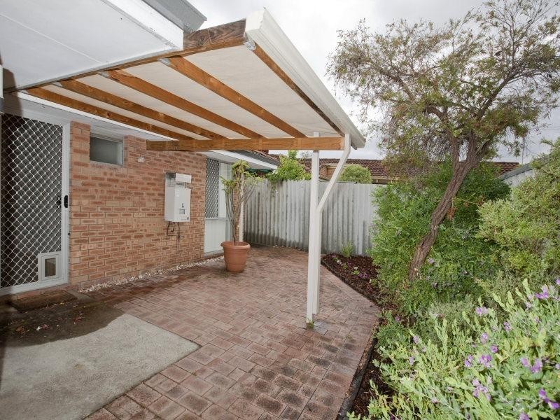 2/88 Woodrow Avenue, Yokine WA 6060