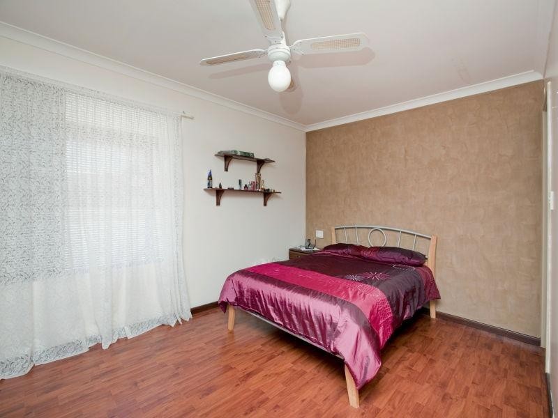 67 Badgingarra Gardens, Ballajura WA 6066