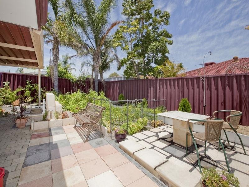 67 Badgingarra Gardens, Ballajura WA 6066