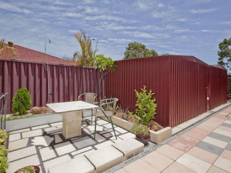 67 Badgingarra Gardens, Ballajura WA 6066