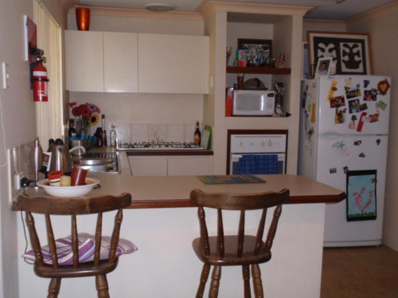 32 Borah Court, Caversham WA 6055