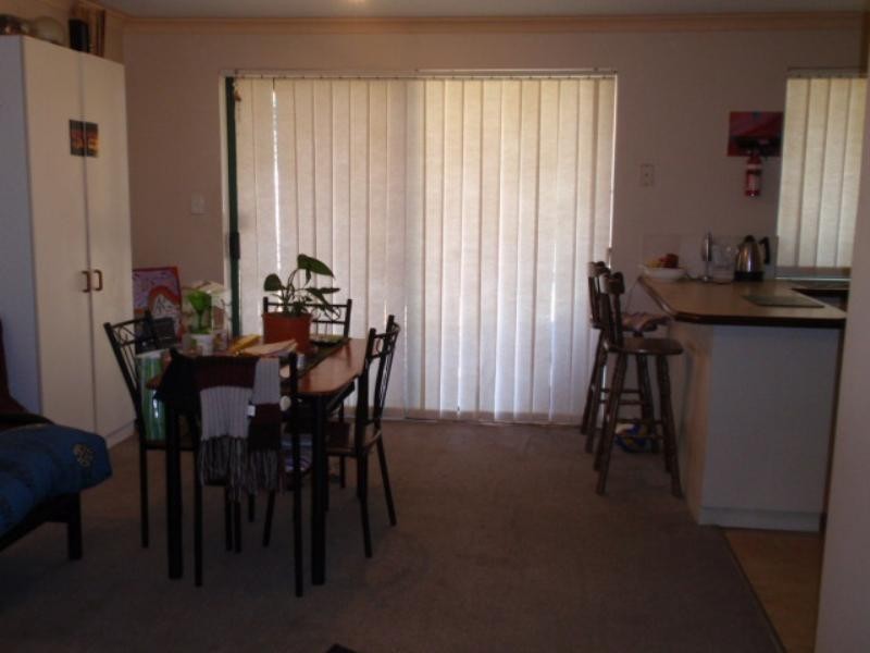 32 Borah Court, Caversham WA 6055