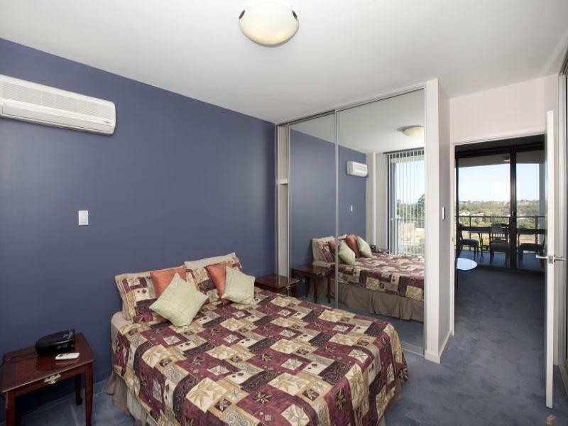 15/18 Tanunda Drive, Rivervale WA 6103