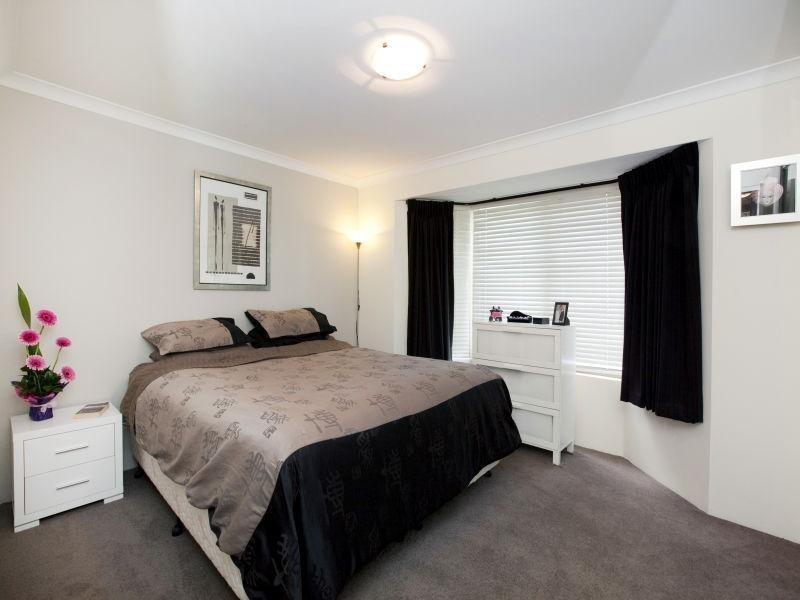 16 Sinai Place, Lockridge WA 6054