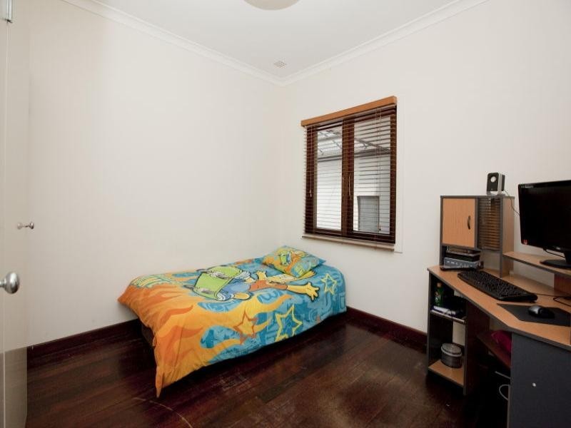 128 Broun Avenue, Embleton WA 6062