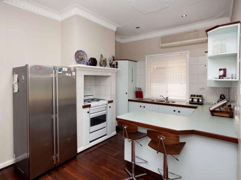 145 Bulong Avenue, Redcliffe WA 6104