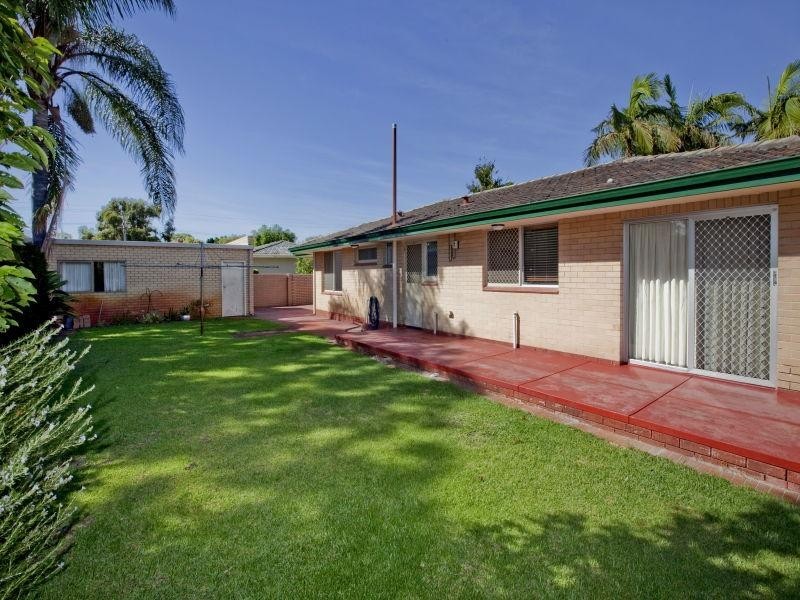 4 Collingwood Street, Dianella WA 6059