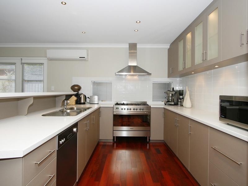 55 David Crescent, Hillarys WA 6025