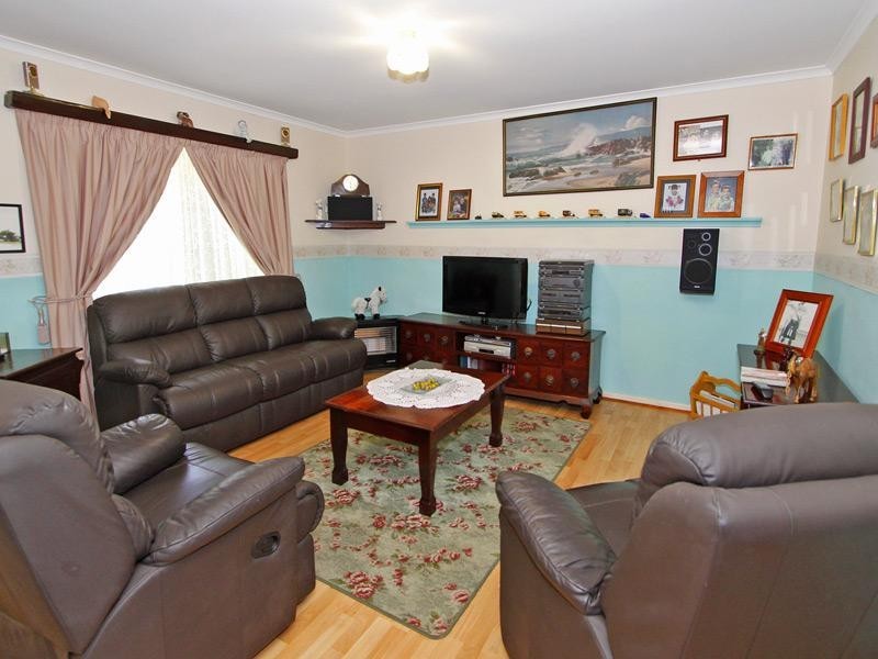 3/6 Bland Place, Beechboro WA 6063