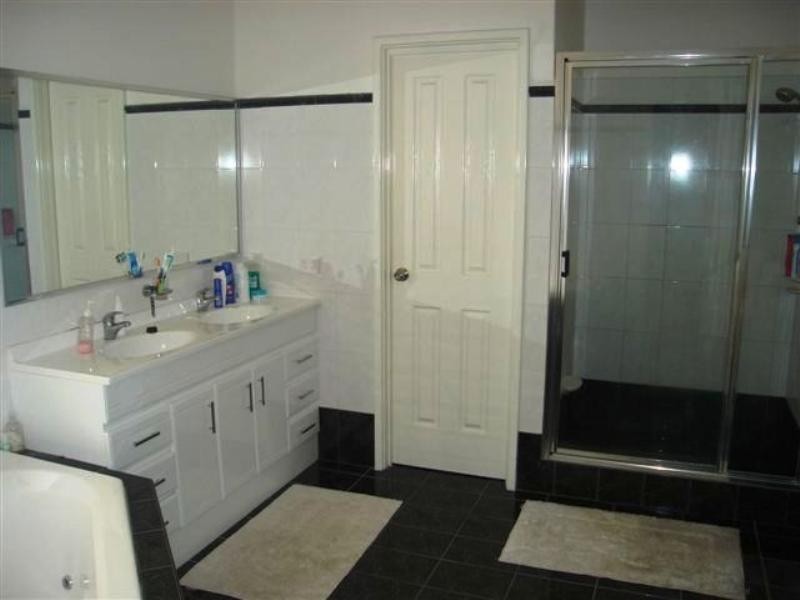 32 Perseus Road, Silver Sands WA 6210