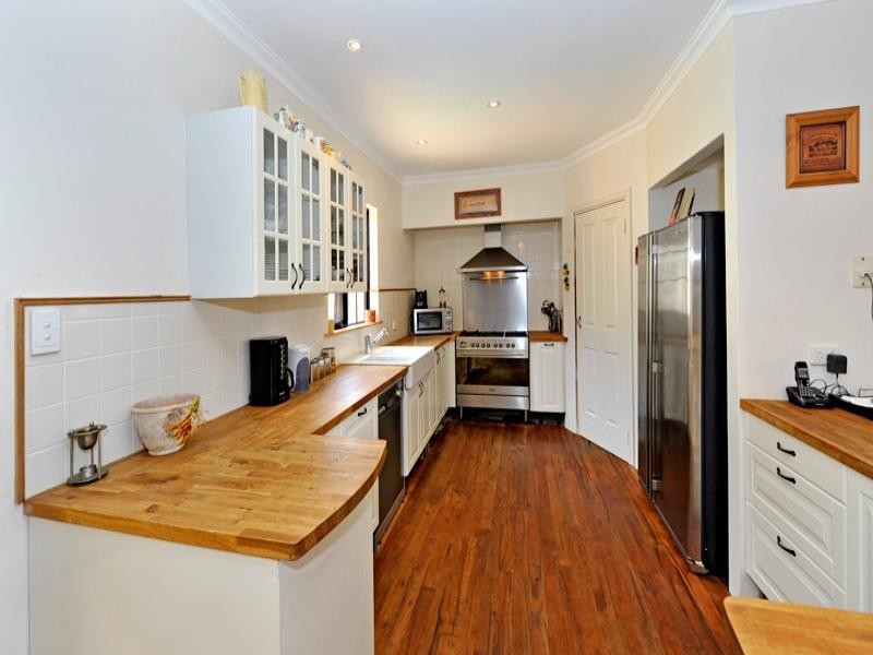 62 Fewster Street, Muchea WA 6501