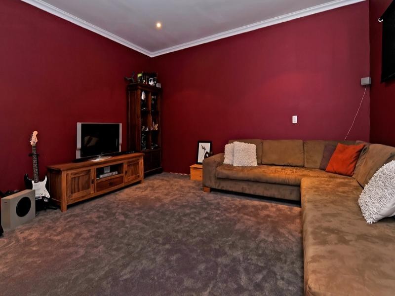 62 Fewster Street, Muchea WA 6501