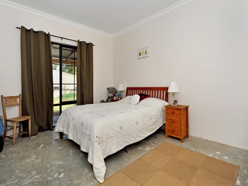 62 Fewster Street, Muchea WA 6501