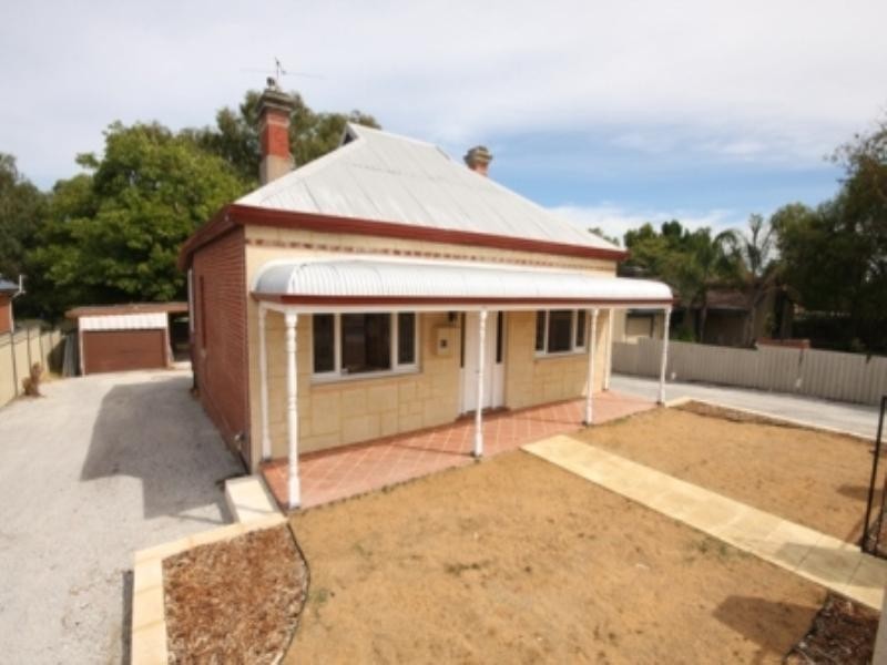 19 Fourth Avenue, Bassendean WA 6054