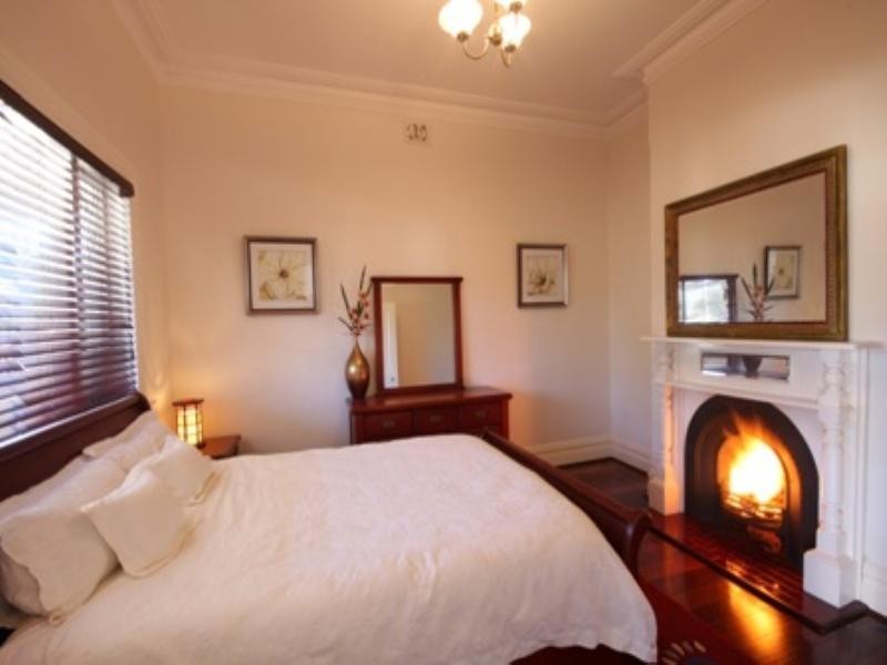 19 Fourth Avenue, Bassendean WA 6054