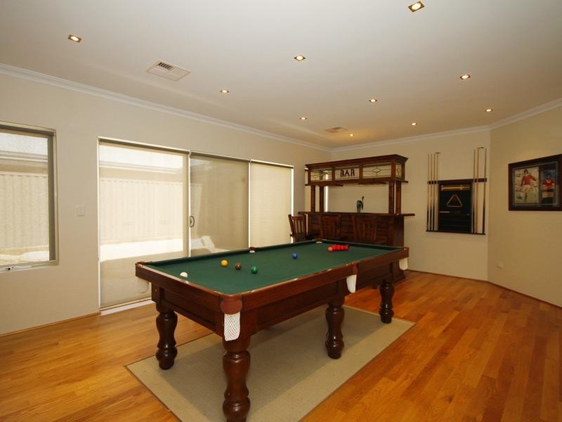 1 Glasson Way, Darch WA 6065