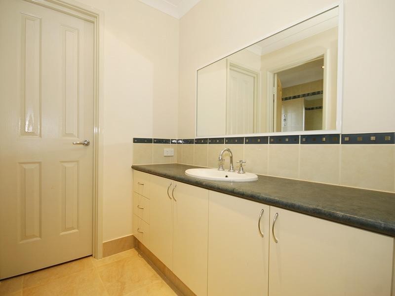 1 Glasson Way, Darch WA 6065