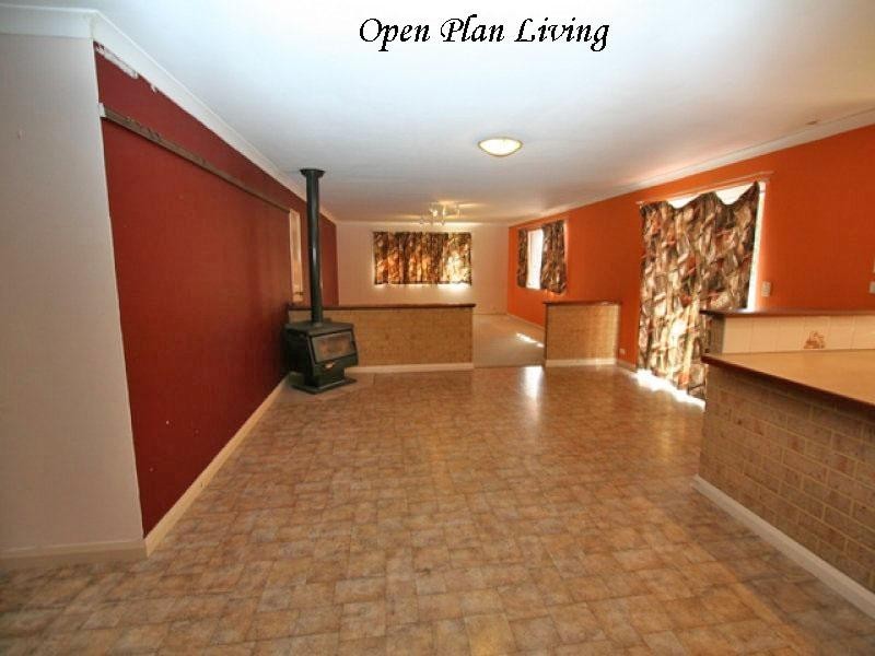 15 Latour Street, Australind WA 6233