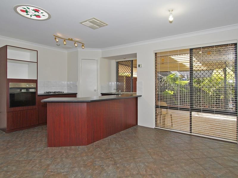 19 Alsace Avenue, Caversham WA 6055