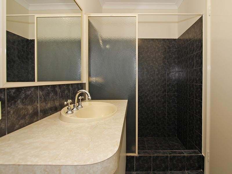 19 Alsace Avenue, Caversham WA 6055