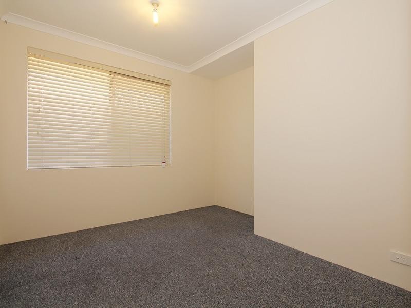 19 Alsace Avenue, Caversham WA 6055