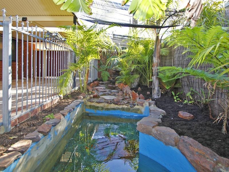 19 Alsace Avenue, Caversham WA 6055