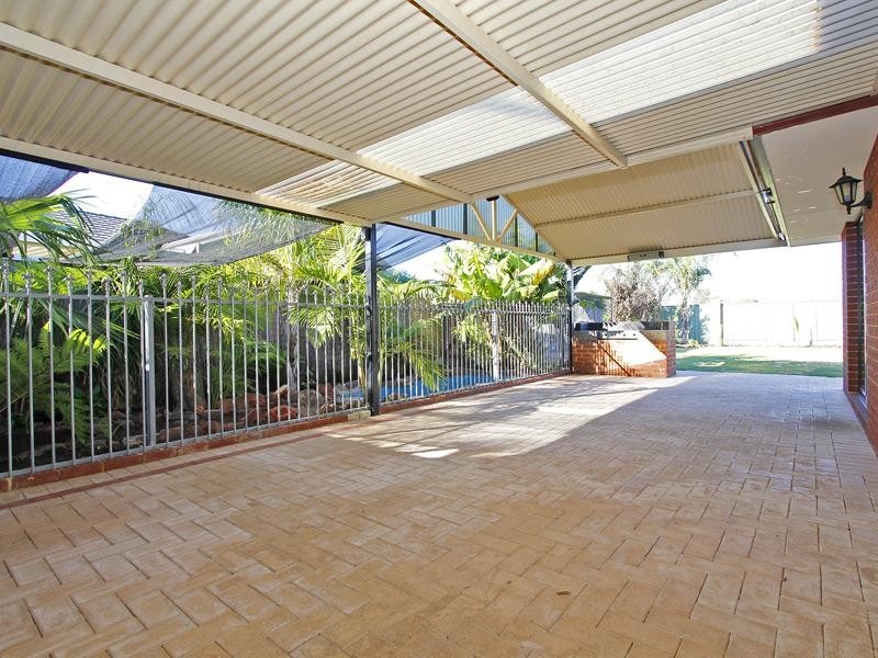 19 Alsace Avenue, Caversham WA 6055