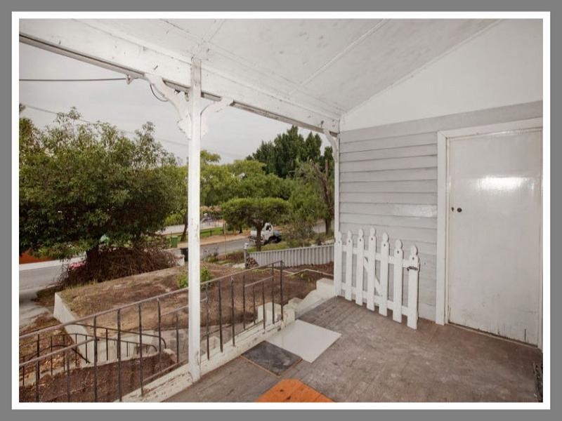 1 Cambridge Street, Maylands WA 6051